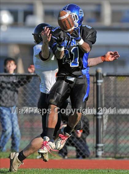 Thumbnail 3 in Babylon @ John Glenn photogallery.