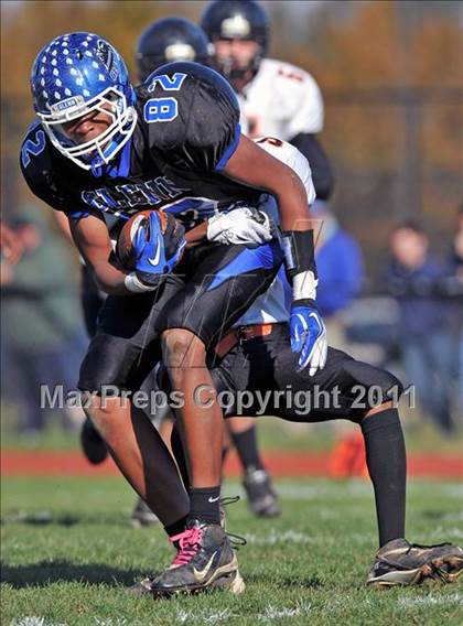 Thumbnail 3 in Babylon @ John Glenn photogallery.