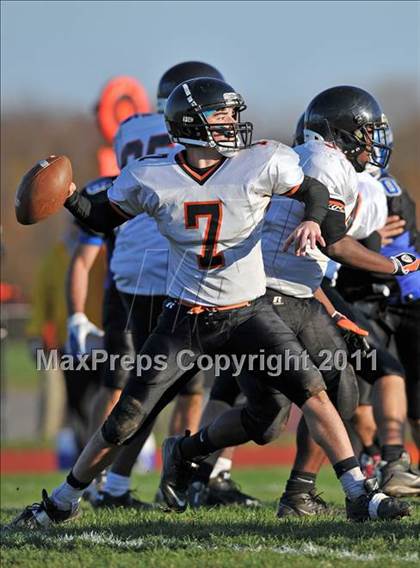 Thumbnail 2 in Babylon @ John Glenn photogallery.