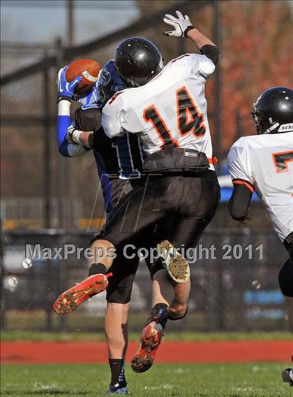 Thumbnail 3 in Babylon @ John Glenn photogallery.