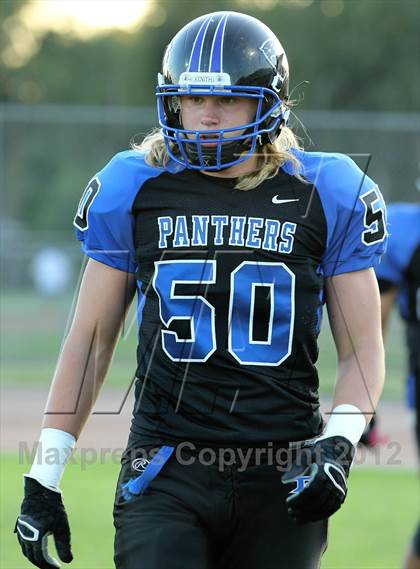 Thumbnail 2 in Elsinore vs. Diamond Ranch photogallery.