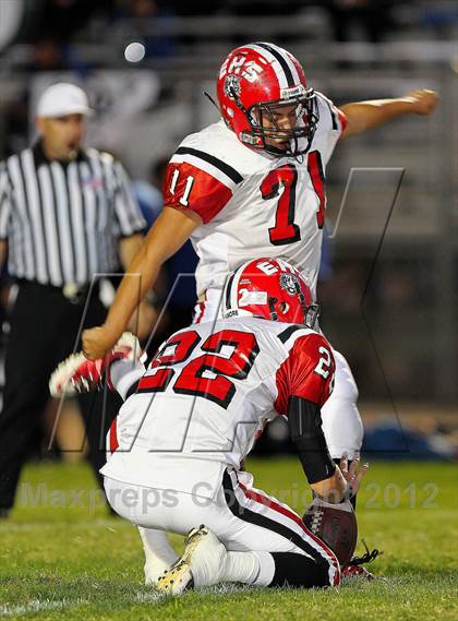 Thumbnail 3 in Elsinore vs. Diamond Ranch photogallery.