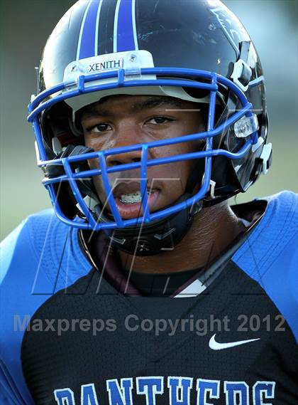 Thumbnail 1 in Elsinore vs. Diamond Ranch photogallery.