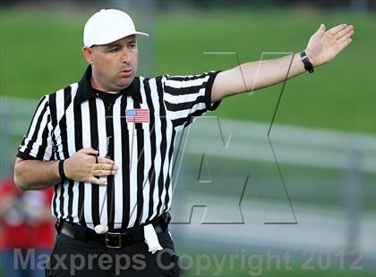 Thumbnail 2 in Elsinore vs. Diamond Ranch photogallery.