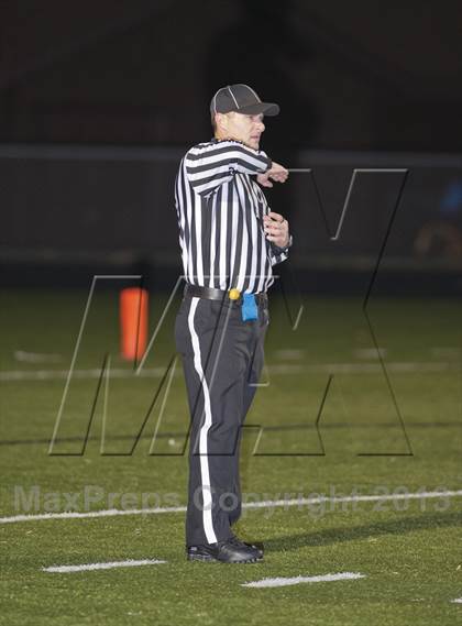 Thumbnail 3 in Glenwood City vs. Pittsville (WIAA D7 Level 4 Playoff) photogallery.