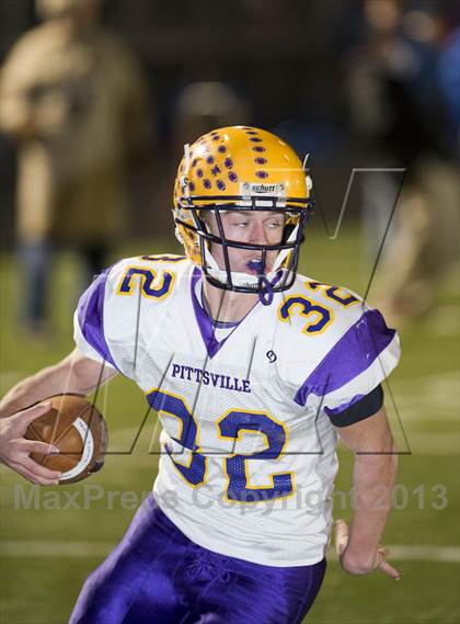 Thumbnail 1 in Glenwood City vs. Pittsville (WIAA D7 Level 4 Playoff) photogallery.