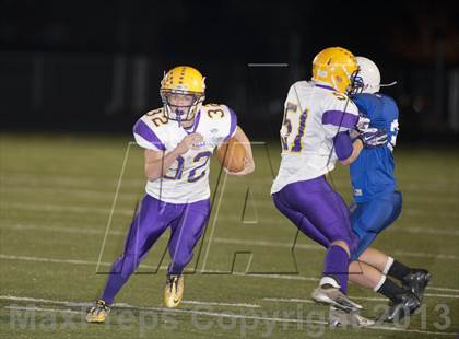 Thumbnail 2 in Glenwood City vs. Pittsville (WIAA D7 Level 4 Playoff) photogallery.
