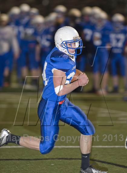 Thumbnail 2 in Glenwood City vs. Pittsville (WIAA D7 Level 4 Playoff) photogallery.