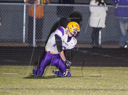 Thumbnail 3 in Glenwood City vs. Pittsville (WIAA D7 Level 4 Playoff) photogallery.