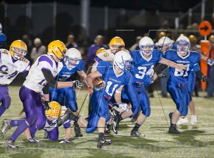 Thumbnail 1 in Glenwood City vs. Pittsville (WIAA D7 Level 4 Playoff) photogallery.