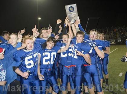 Thumbnail 3 in Glenwood City vs. Pittsville (WIAA D7 Level 4 Playoff) photogallery.