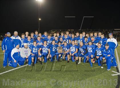 Thumbnail 2 in Glenwood City vs. Pittsville (WIAA D7 Level 4 Playoff) photogallery.
