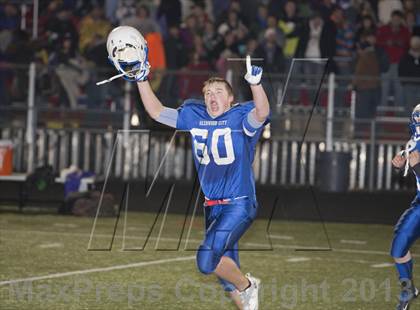Thumbnail 2 in Glenwood City vs. Pittsville (WIAA D7 Level 4 Playoff) photogallery.