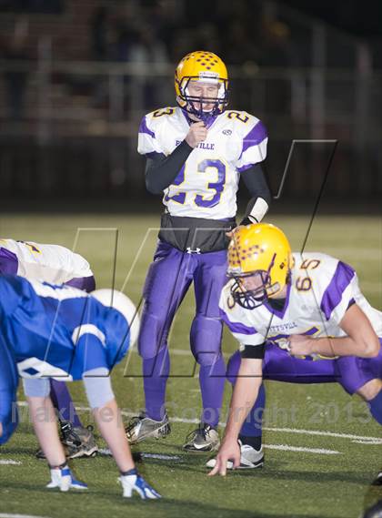Thumbnail 2 in Glenwood City vs. Pittsville (WIAA D7 Level 4 Playoff) photogallery.
