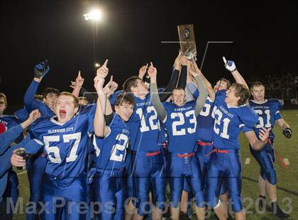 Thumbnail 3 in Glenwood City vs. Pittsville (WIAA D7 Level 4 Playoff) photogallery.