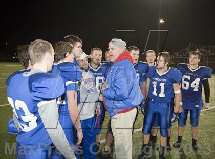 Thumbnail 3 in Glenwood City vs. Pittsville (WIAA D7 Level 4 Playoff) photogallery.
