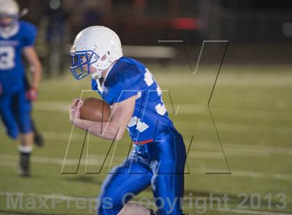 Thumbnail 1 in Glenwood City vs. Pittsville (WIAA D7 Level 4 Playoff) photogallery.