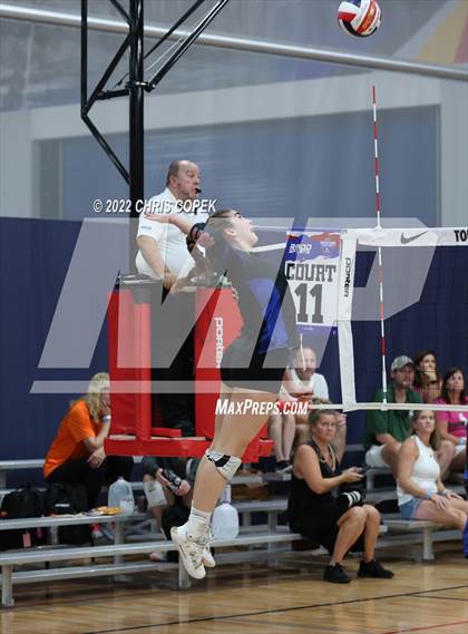 Thumbnail 2 in King's Academy vs Mountain Brook (Nike Tournament of Champions) photogallery.