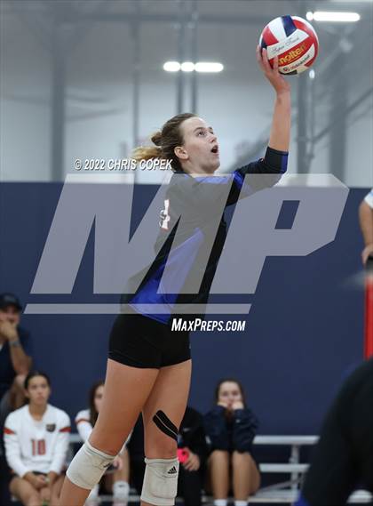 Thumbnail 2 in King's Academy vs Mountain Brook (Nike Tournament of Champions) photogallery.