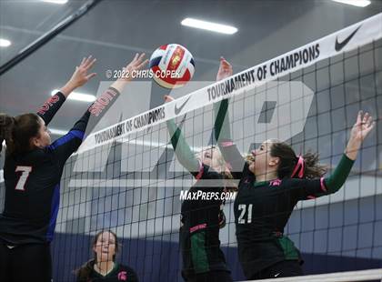 Thumbnail 2 in King's Academy vs Mountain Brook (Nike Tournament of Champions) photogallery.