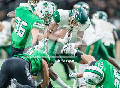 Thumbnail 1 in Carroll vs. DeSoto (UIL 6A DII Area Playoff) photogallery.