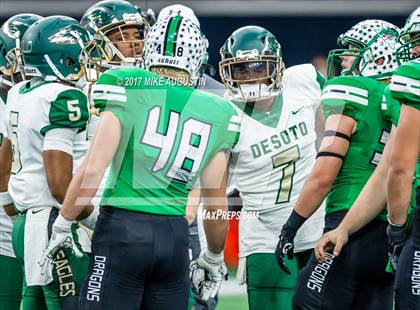 Thumbnail 2 in Carroll vs. DeSoto (UIL 6A DII Area Playoff) photogallery.