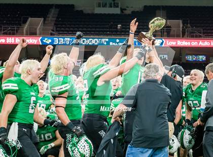 Thumbnail 2 in Carroll vs. DeSoto (UIL 6A DII Area Playoff) photogallery.