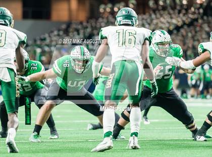 Thumbnail 1 in Carroll vs. DeSoto (UIL 6A DII Area Playoff) photogallery.