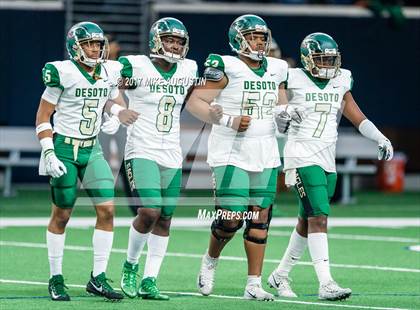 Thumbnail 1 in Carroll vs. DeSoto (UIL 6A DII Area Playoff) photogallery.