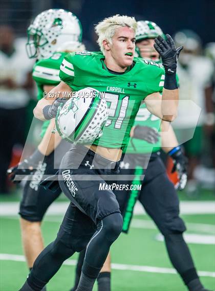 Thumbnail 1 in Carroll vs. DeSoto (UIL 6A DII Area Playoff) photogallery.