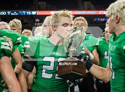 Thumbnail 3 in Carroll vs. DeSoto (UIL 6A DII Area Playoff) photogallery.