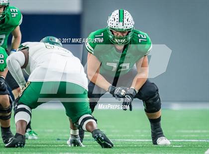 Thumbnail 3 in Carroll vs. DeSoto (UIL 6A DII Area Playoff) photogallery.