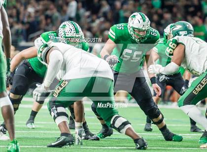 Thumbnail 2 in Carroll vs. DeSoto (UIL 6A DII Area Playoff) photogallery.
