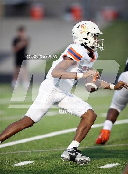 Thumbnail 1 in Bowie @ Royse City photogallery.