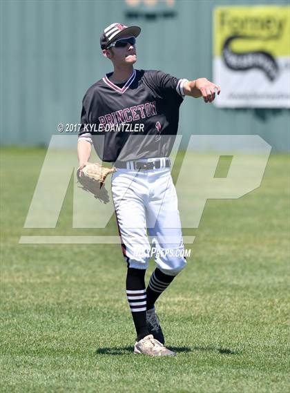 Thumbnail 2 in Kaufman vs Princeton (UIL 4A Region 2 Bi-District Playoff) photogallery.