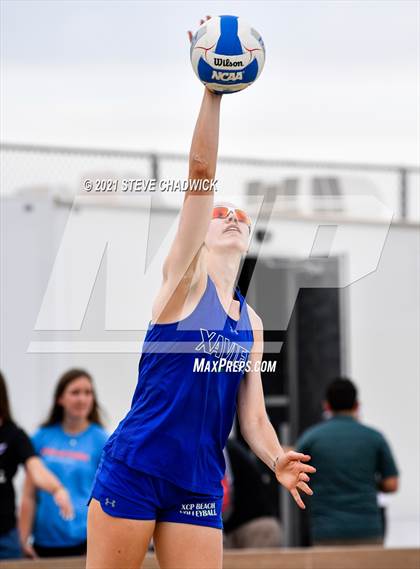Thumbnail 2 in O'Conner vs Xavier College Prep @ Casteel (AIA Division I State Championship Semifinals) photogallery.