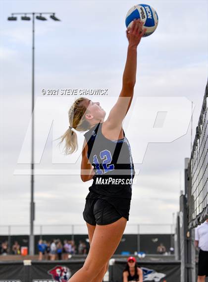 Thumbnail 2 in O'Conner vs Xavier College Prep @ Casteel (AIA Division I State Championship Semifinals) photogallery.