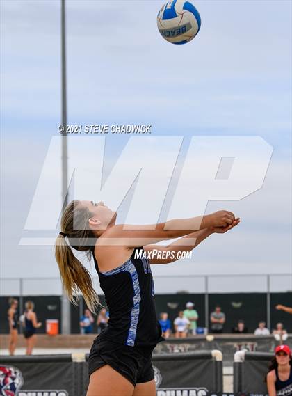 Thumbnail 1 in O'Conner vs Xavier College Prep @ Casteel (AIA Division I State Championship Semifinals) photogallery.