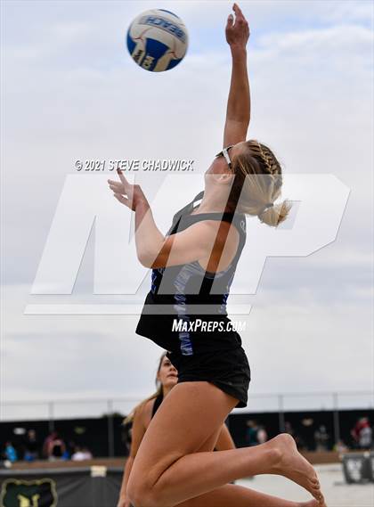 Thumbnail 1 in O'Conner vs Xavier College Prep @ Casteel (AIA Division I State Championship Semifinals) photogallery.