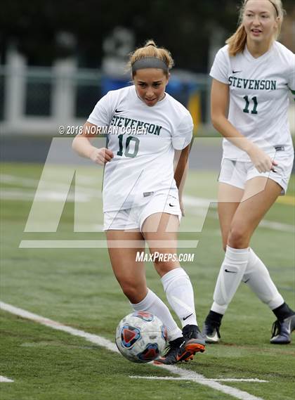 Thumbnail 2 in Fremd vs. Stevenson (IHSA 3A Regional Playoff) photogallery.