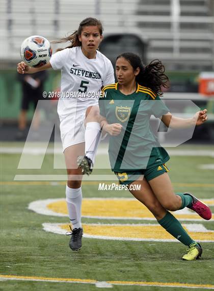 Thumbnail 3 in Fremd vs. Stevenson (IHSA 3A Regional Playoff) photogallery.