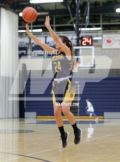 Thumbnail 2 in Greece Olympia vs. Spencerport photogallery.