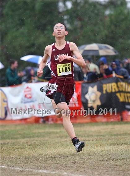 Thumbnail 1 in CIF State Cross Country Championships (D1 Boys) photogallery.