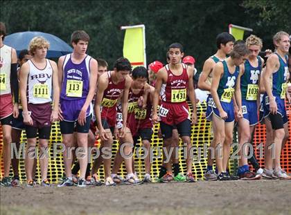 Thumbnail 3 in CIF State Cross Country Championships (D1 Boys) photogallery.