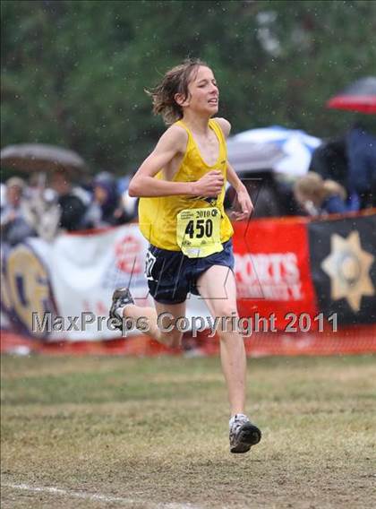 Thumbnail 2 in CIF State Cross Country Championships (D1 Boys) photogallery.