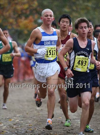 Thumbnail 3 in CIF State Cross Country Championships (D1 Boys) photogallery.