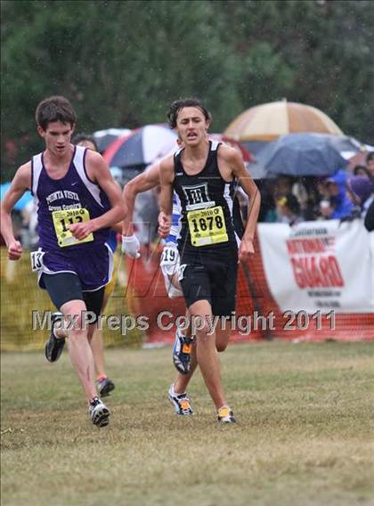 Thumbnail 3 in CIF State Cross Country Championships (D1 Boys) photogallery.