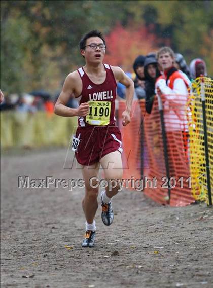 Thumbnail 2 in CIF State Cross Country Championships (D1 Boys) photogallery.