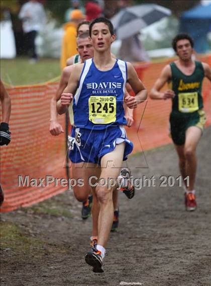 Thumbnail 1 in CIF State Cross Country Championships (D1 Boys) photogallery.