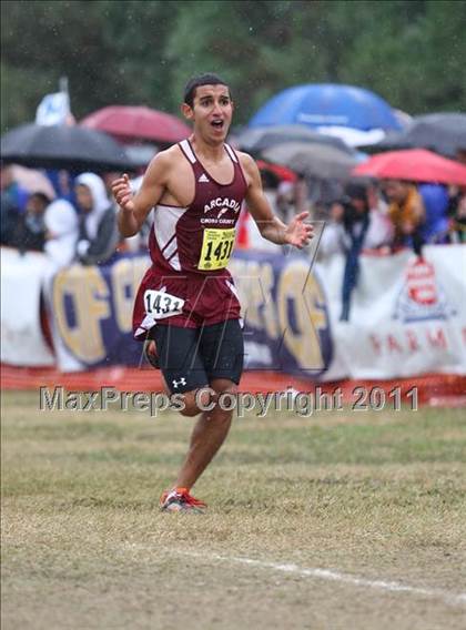 Thumbnail 2 in CIF State Cross Country Championships (D1 Boys) photogallery.